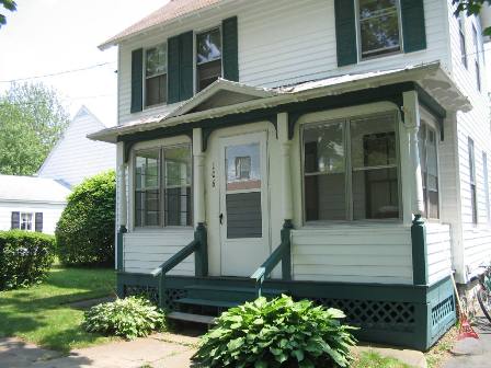 106 Lawrence ST